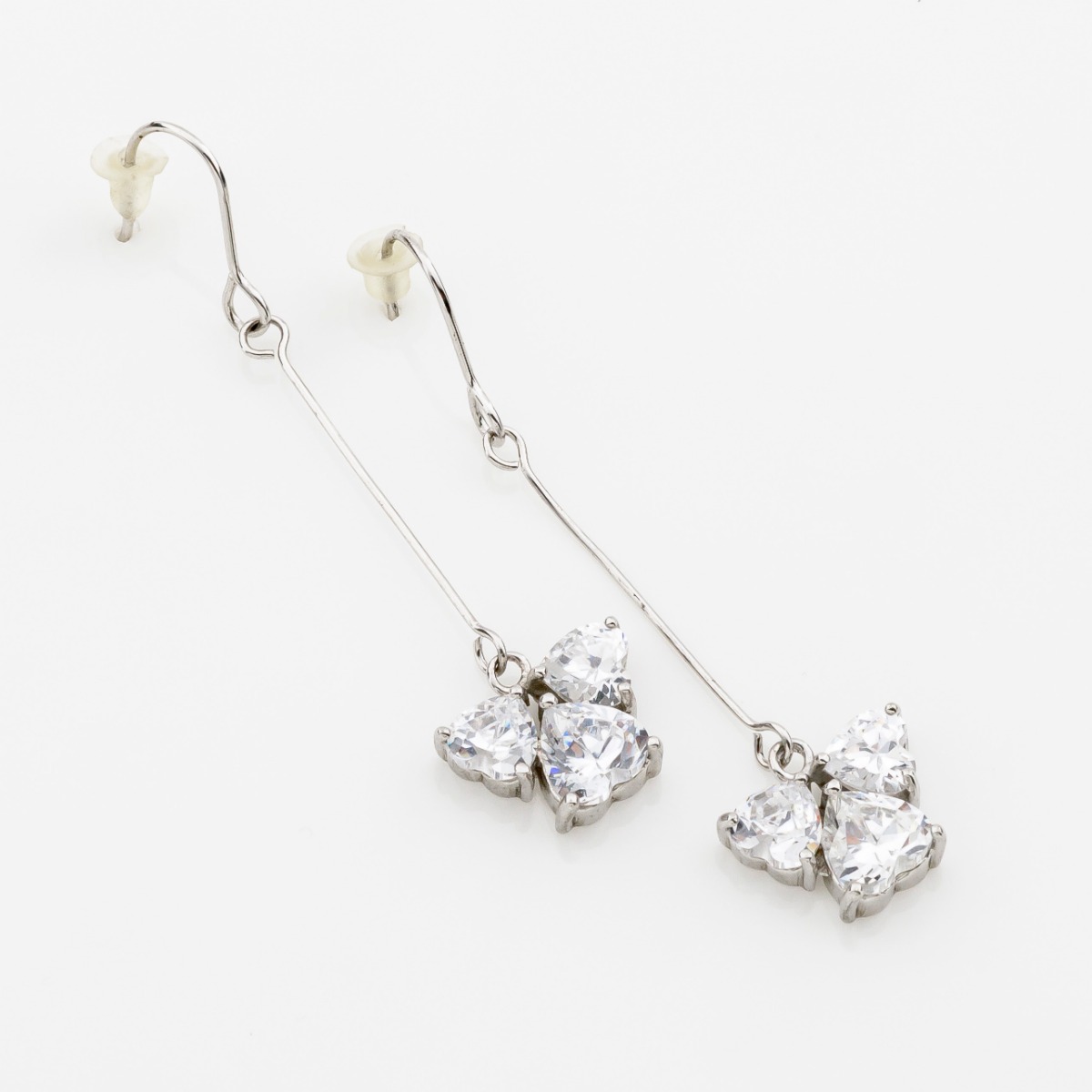 Σκουλαρίκια μεταλλικές κρεμαστές πεταλούδες διακοσμημένες με ζιργκόν σε 4 χρώματα-Άσπρο