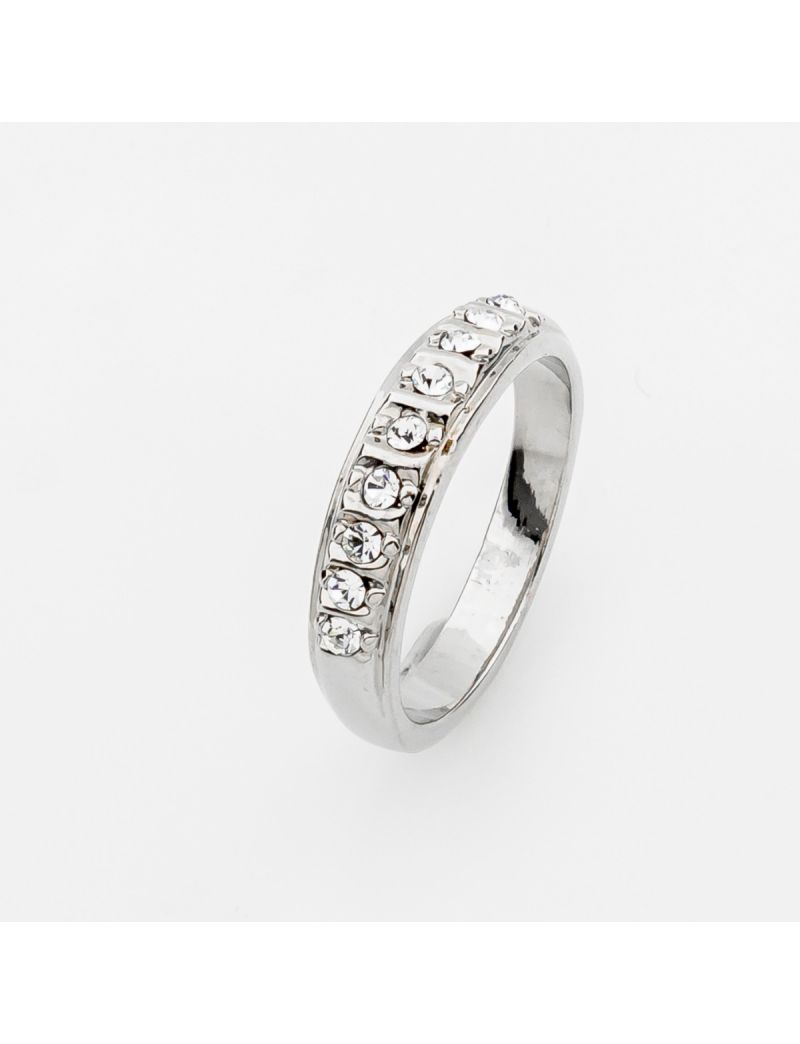 Minimalist Eternal Band – Delicate Sparkle