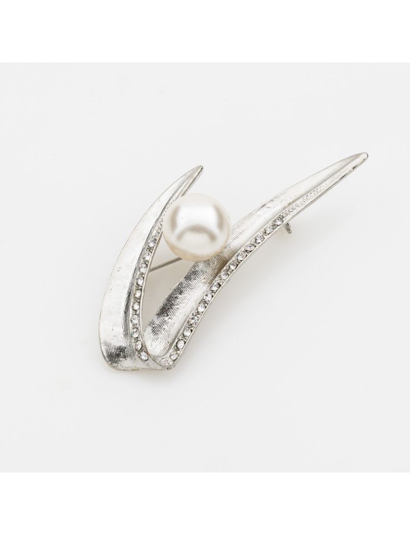 Vintage Glam Pearl & Crystal Brooch
