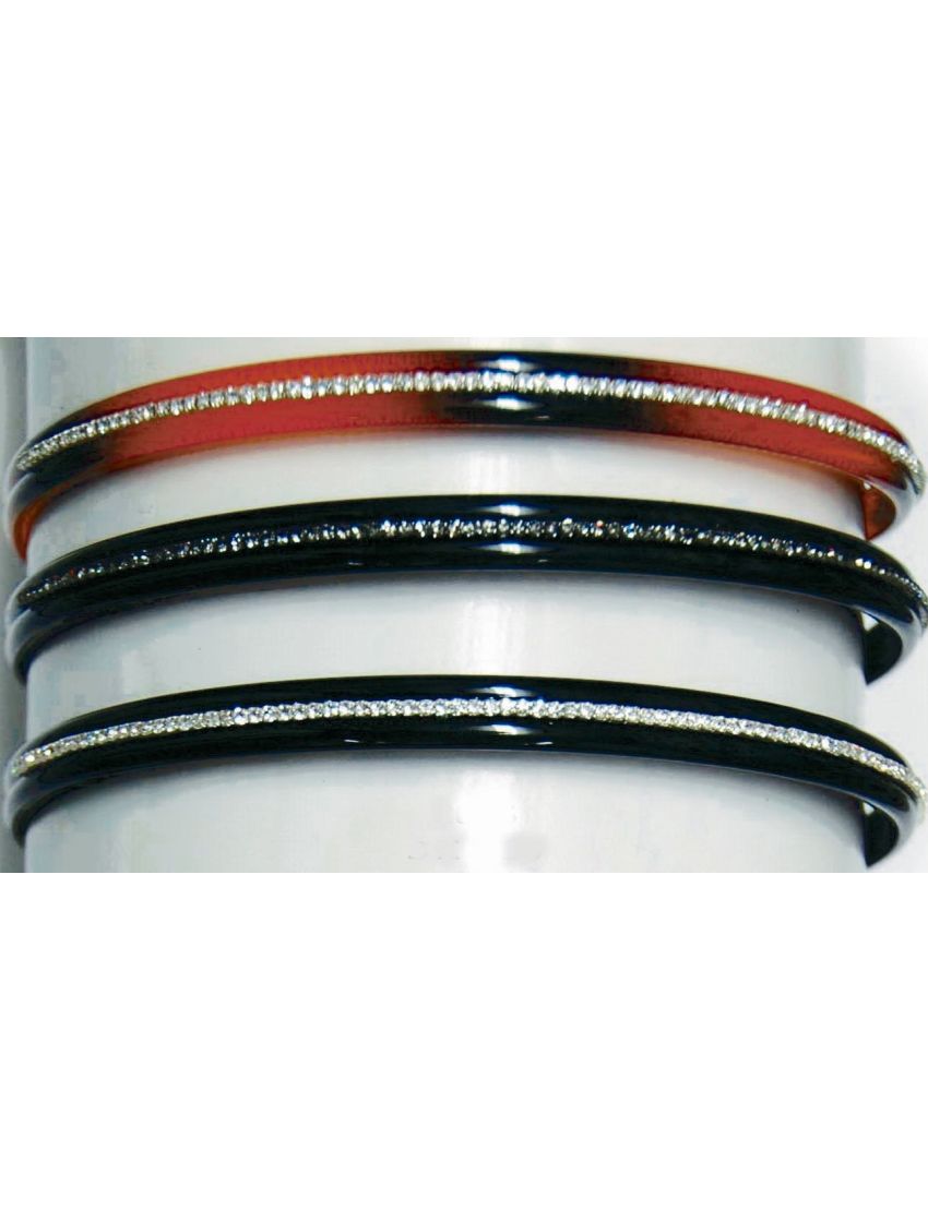 Στέκα πλαστική σε καφέ και μαύρο χρώμα διακοσμημένη με στράς