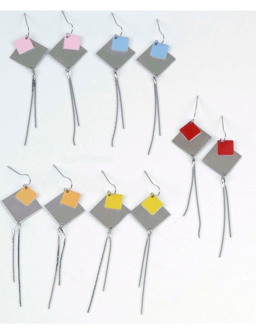 Σκουλαρίκια μεταλλικά τετράγωνα με χρώμα και αλυσίδα σε ασημί χρώμα