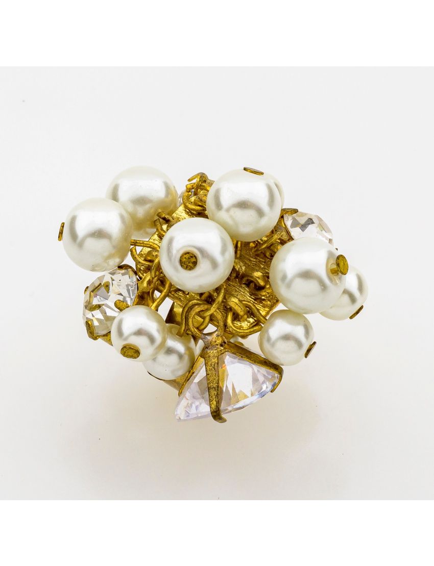 Δαχτυλίταδι μελλικό σε χρυσό χρώμα διακοσμημένο με χάντρες,μεταλλικά στοιχεία,πέτρες και στρας