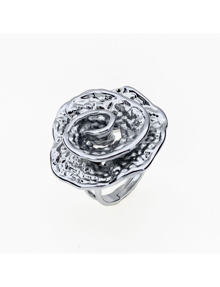 Δαχτυλίδι με Σφυρήλατο Τριαντάφυλλο