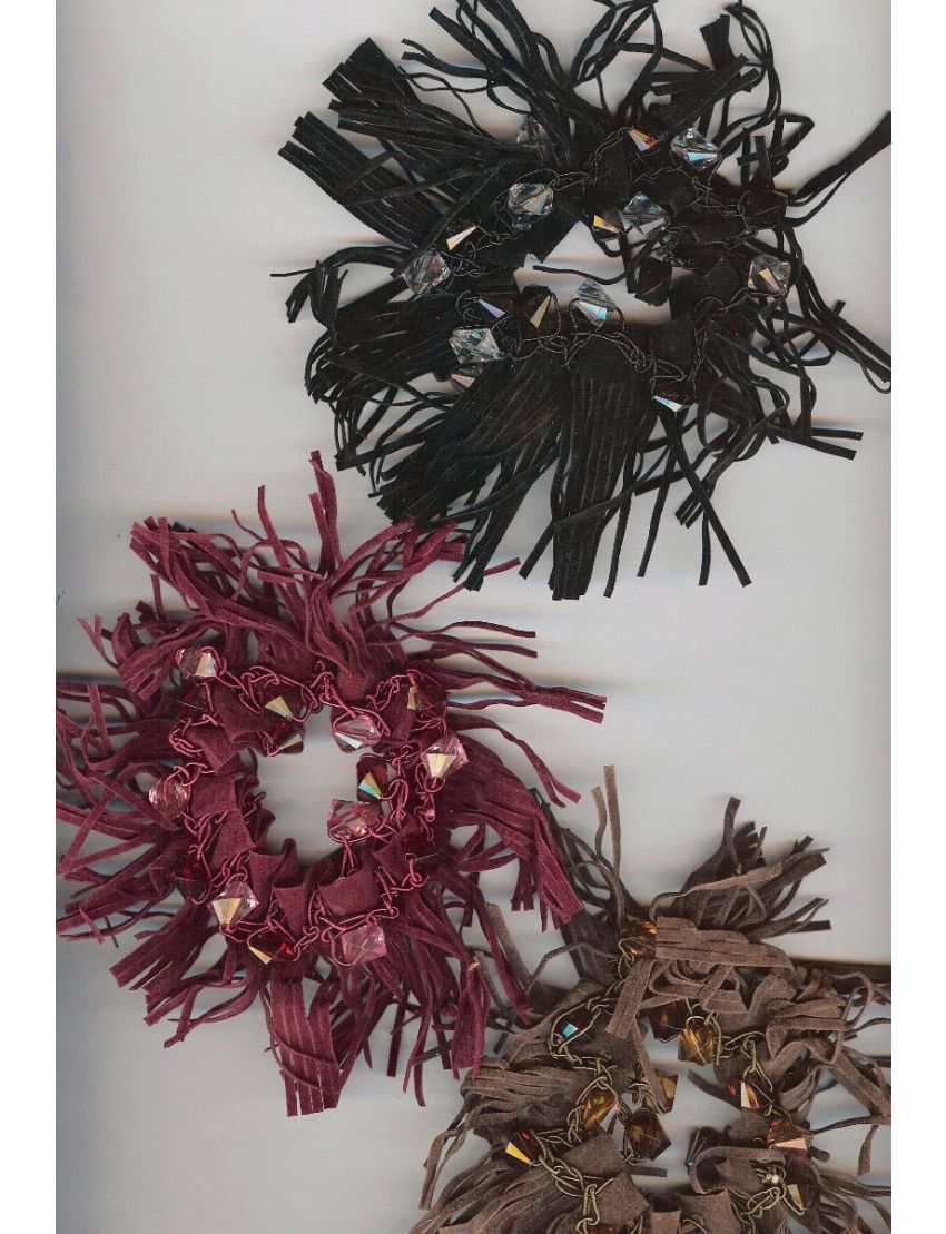 Σούρα υφασμάτινη με κρόσια και πέτρες σε 3 χρώματα