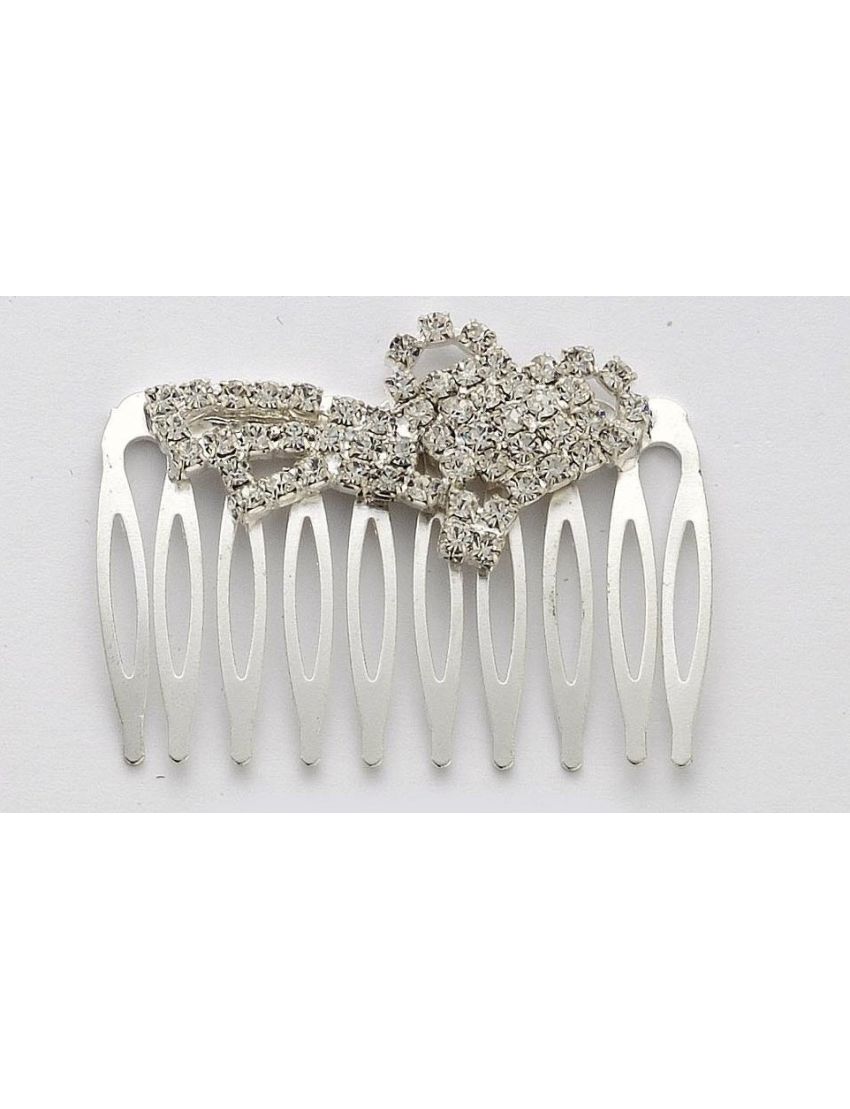 Χτενάκι μεταλλικό σε ασημί χρώμα σχέδιο καρδιά διακοσμημένο με λευκά στράς