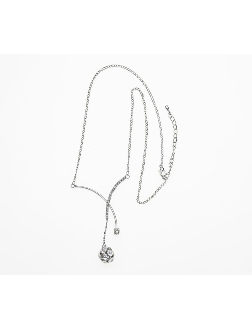 Κολιέ Ασημί με Χιαστί Σχέδιο και Στράς: Λαμπερή Κομψότητα σε Κάθε Στιγμή