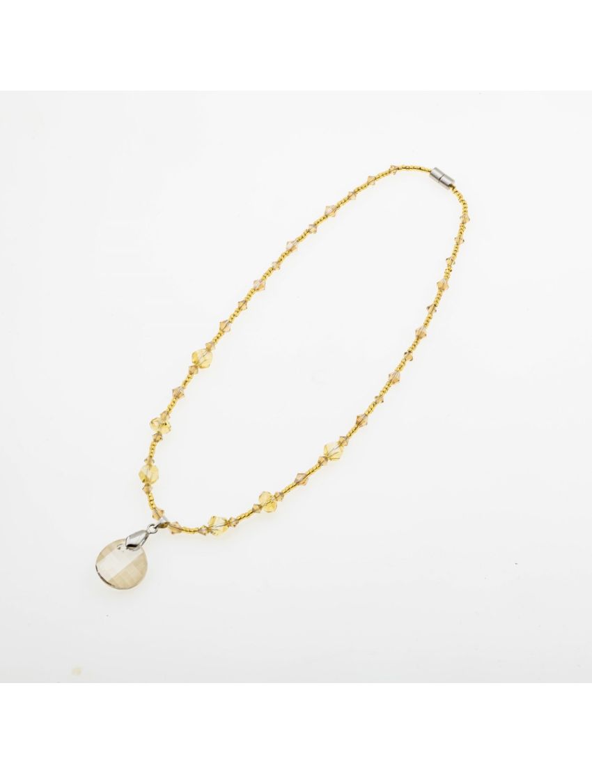 Κολιέ Πλαστικό 21εκ με Χάντρες και Μεγάλο Κρύσταλλο – Κομψότητα και Λάμψη σε Δύο Χρώματα