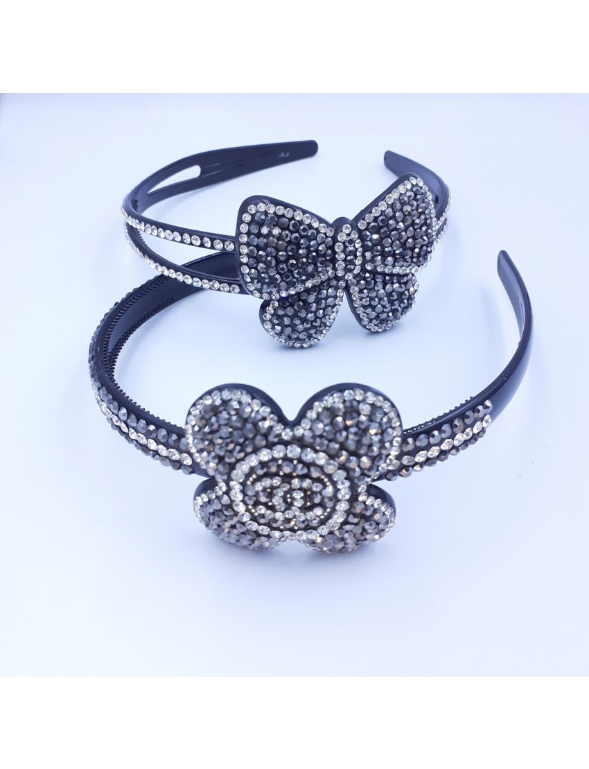 Στέκα πλαστική μαύρη διακοσμημένη με στράς ( 2 σχέδια)