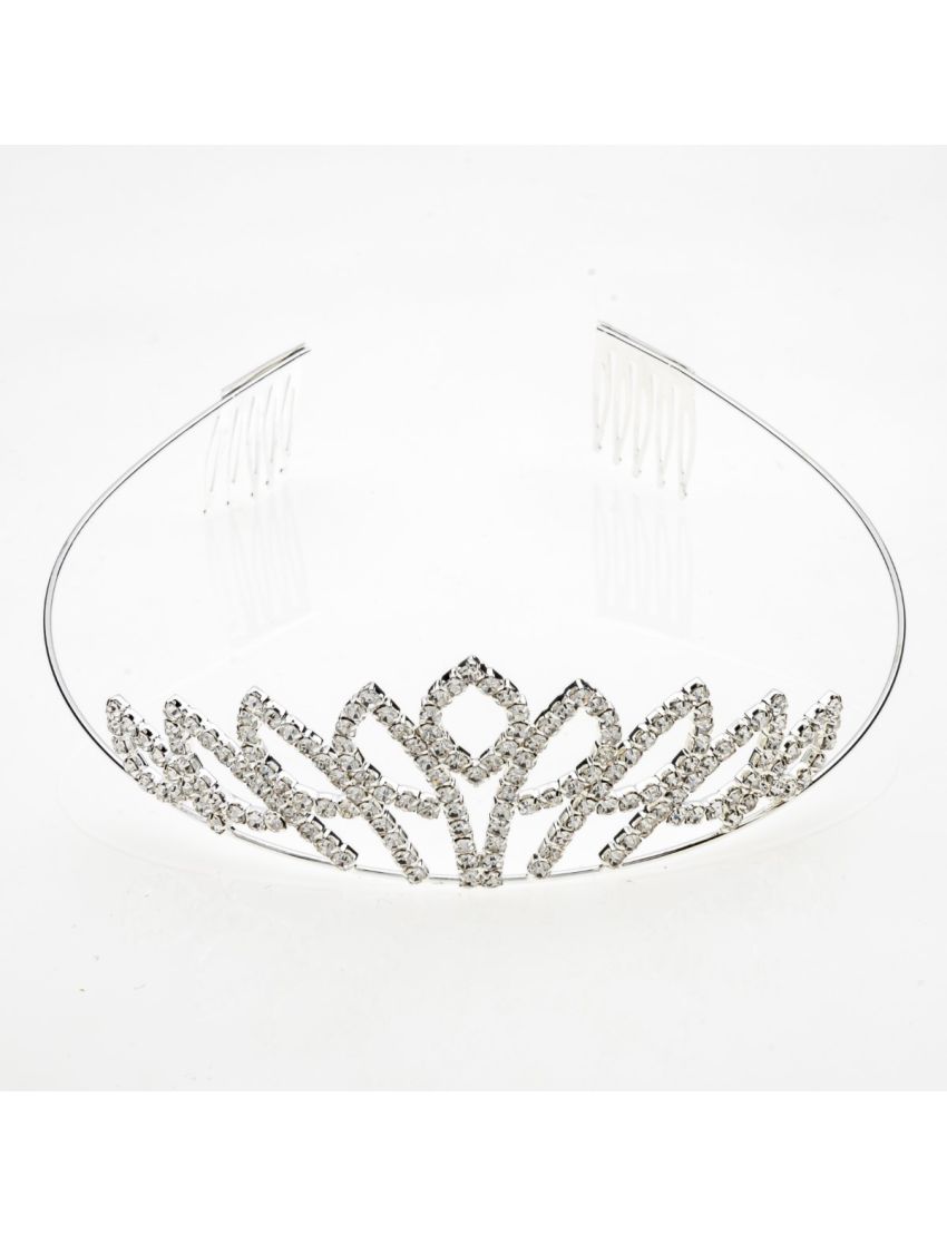 Στέκα τιάρα μεταλλική νυφική σε ασημί χρώμα σε 2 εντυπωσιακά σχέδια διακοσμημένες με στράς