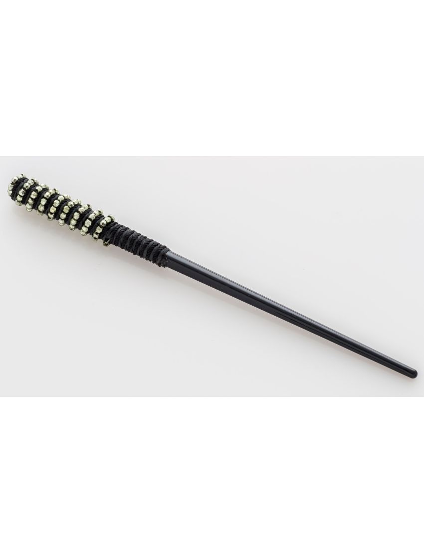 Βελόνα πλαστική μαύρη με σχοινί και στράς