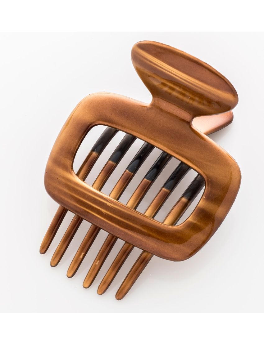 Δαγκάνα πλαστική τετράγωνη 