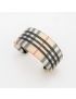 Σταθερό Βραχιόλι Cuff με Εικονικό Καρό Print για Bold Εμφανίσεις